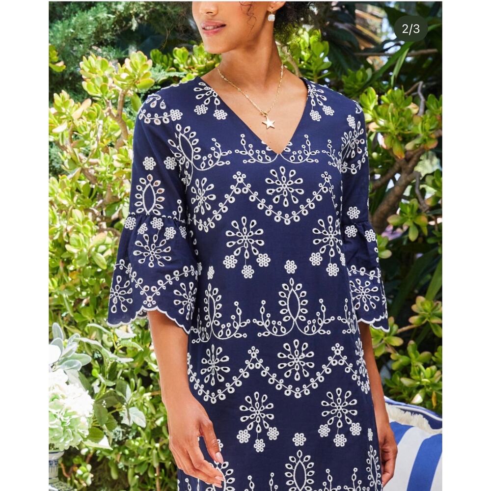 Karen Kane Boardwalk Embroidered Dress Navy Ivory Scallop Hem Medium NWT - Picture 2 of 11